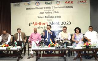 Writers Association Of India Appreciated Sandeep Marwah’s Efforts Of Compiling 8 Years Of Modi Sarkar