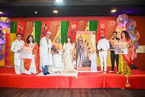 CHALO RAAS RAMVA – A Grand Celebration Of Dhandiya Nights, Blessed By Our Beloved Villy Ma Along With The Launch Of The Song AAJ RAAT NACHNA Written And Sung By King Baljeet Singh
