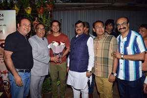 Recording Of One Song Of  GODAAN Completed And Producers Of This Film Are Vinod Kumar Choudhary And Sandeep Marwah