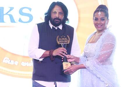 Director Neeraj Sahai Has Recently Honoured With  The Hindustan Ratna Award For The Film UP FILES