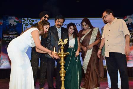 HINDUSTAN RATNA AWARD 2024 Was Given For Notable Contribution In Art, Science, Social Service And Other Fields To Social Workers,   Bollywood Celebrities And Businessmen